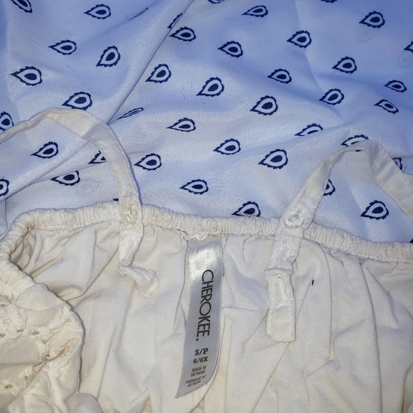 White Eyelet Lace Dress Girls size 6/6X - Picture 4 of 4